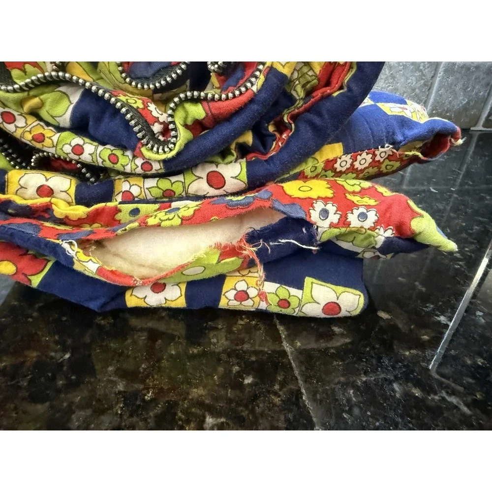 VTG 1960's 1970's Floral Sleeping Bag Groovy Retro Flower Power Print‎ *read*